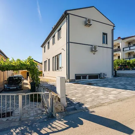 Beautiful In With Wifi Appartement